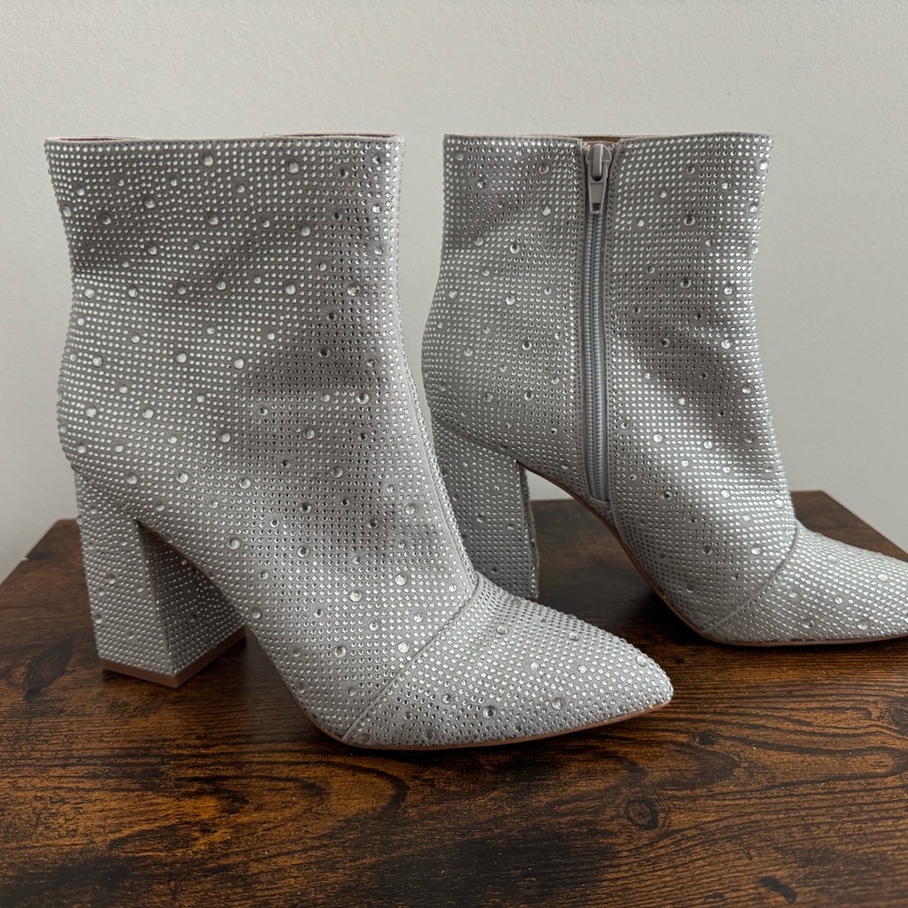 Brand new BCBG Silver Studded Ankle Boots Size 8